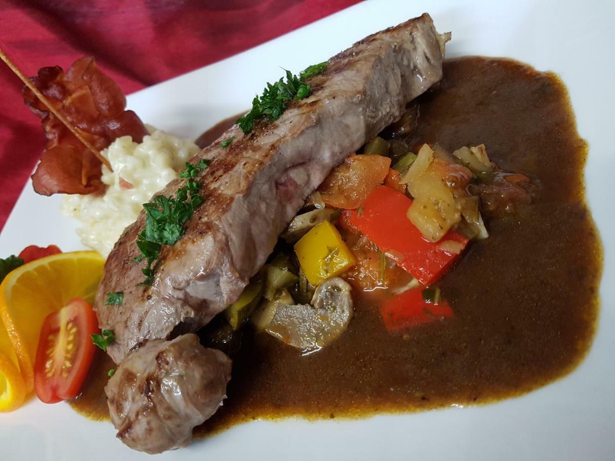 Waldgasthof & Hotel Alberthoehe 리히텐슈타인 외부 사진